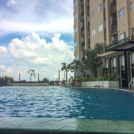 Best Deal And Cozy Studio Oasis Cikarang Apartment By Travelio Luaran gambar